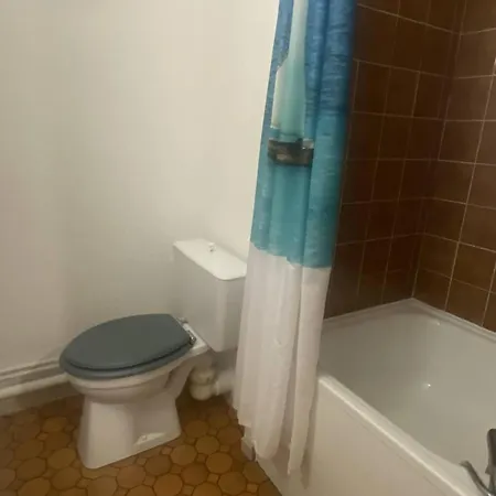 Apartment Avec Terrasse Et Parking A 100m De La - Fr-1-782-73